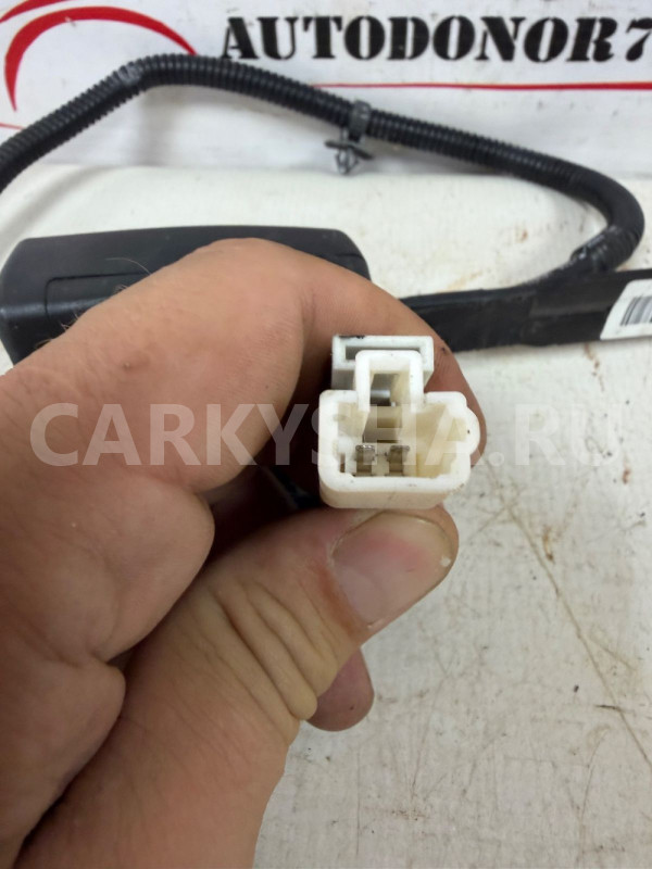 Замок ремня безопасности левый Hyundai Elantra 5 Hyundai Elantra оригинальный номер 888303X000RY