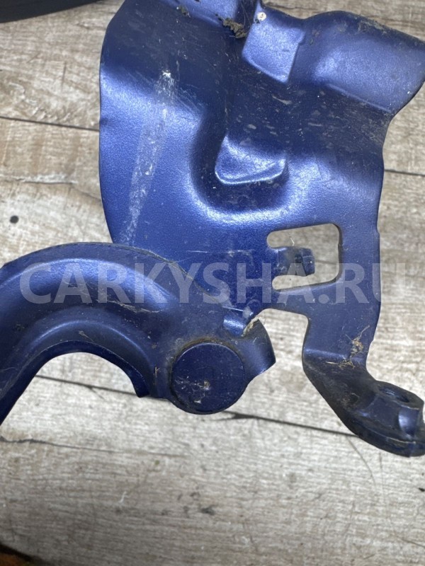 Петля капота левая Mazda 3 BL мазда Mazda 2 оригинальный номер BBM252420