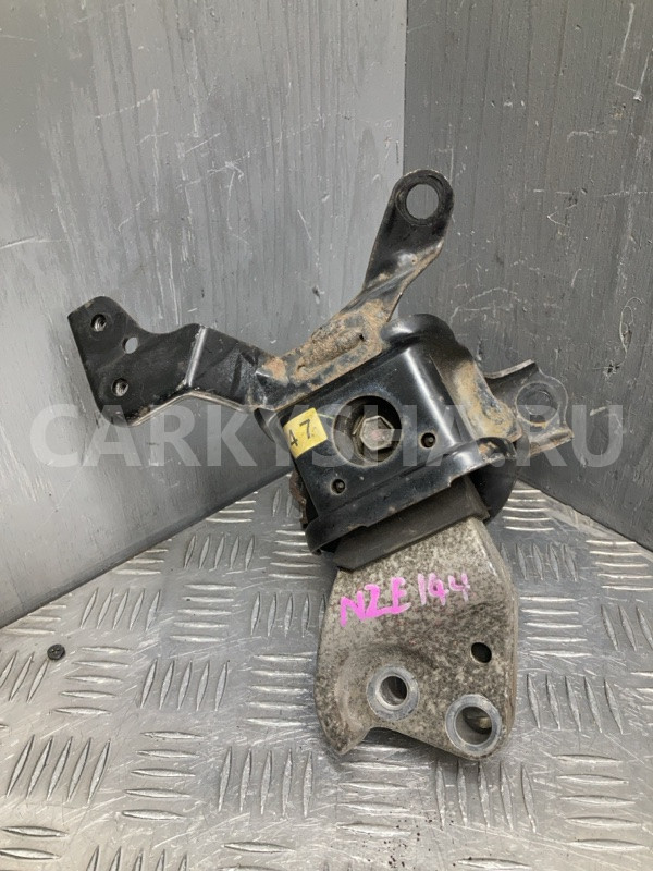 Подушка двигателя Toyota Corolla 