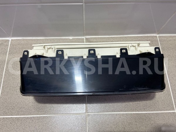 Щиток приборов Jaguar-XJ 1993г Jaguar XJ 