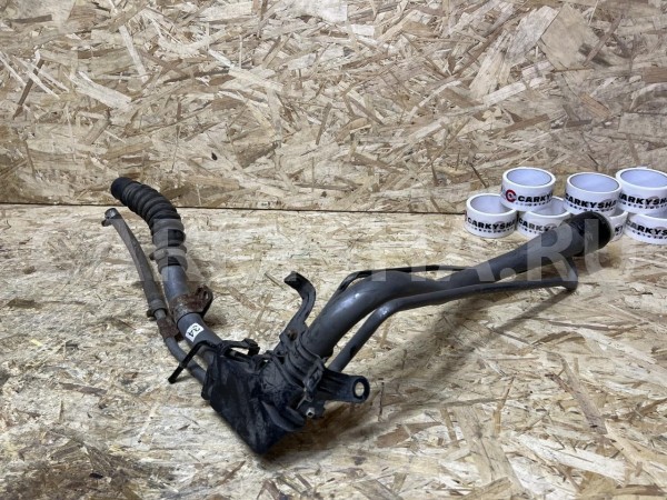 Горловина топливного бака Toyota Camry VII (XV50) оригинальный номер 77201-33282