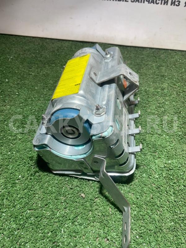 Подушка безопасности пассажира Toyota Avensis оригинальный номер 7397005090