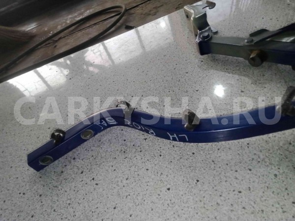 Петля крышки багажника Kia Rio II рестайлинг (2009—2011) Kia Rio оригинальный номер 792101G000