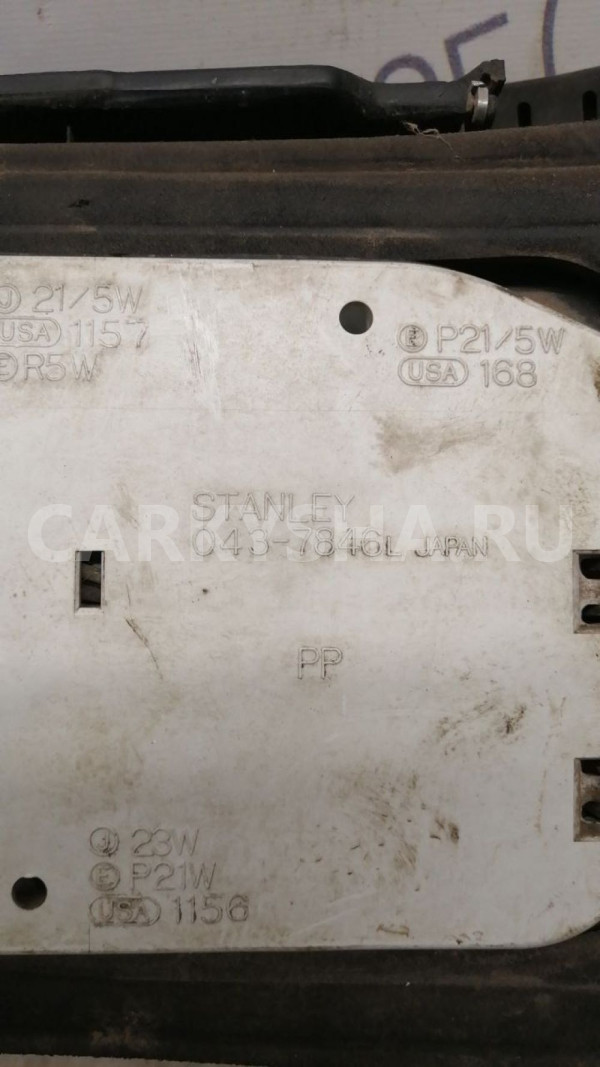 Фонарь задний левый Mazda 626 GD Mazda 2 оригинальный номер 0437846l