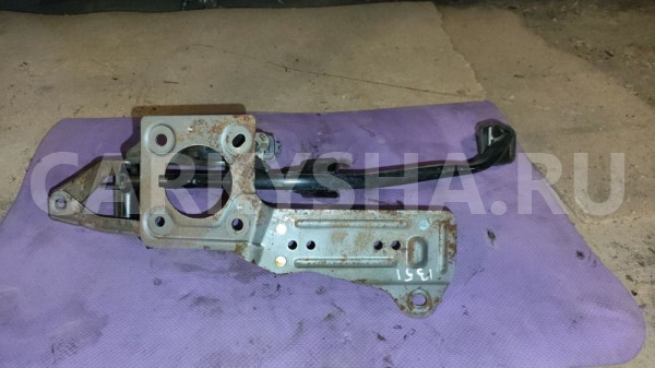Педаль тормоза Ford C-Max Ford C-MAX оригинальный номер 3m512467AN