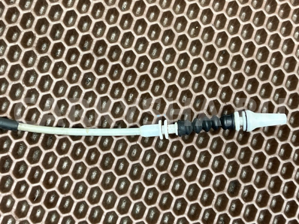 Трос наружной ручки двери BMW 5er оригинальный номер 51 21 7 297 439, 51 21 4 872 232, 51214872232, 4872232, 51 21 7 297 439, 51217297439, 7297439, 51 21 4 874 388, 51214874388, 4874388, 51 21 7 175 733, 51217175733, 7175733, 51 22 7 175 719, 51227175719, 7175719, 51 21 7 175 651, 51217175651, 7175651, 51 2