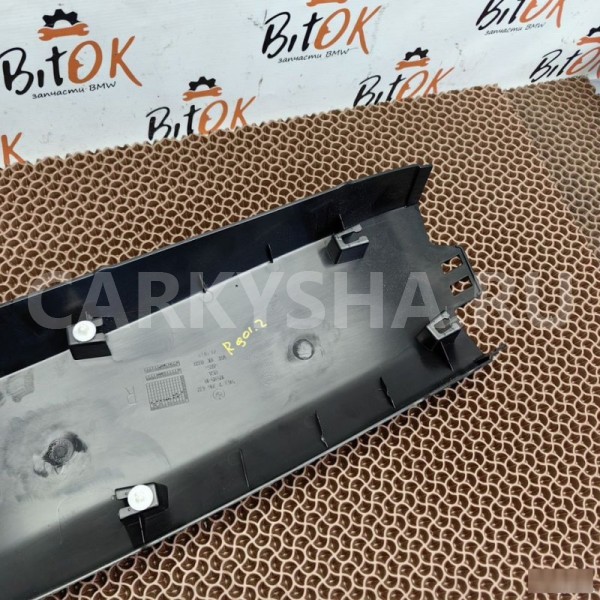 Накладка центральной стойки BMW X3 