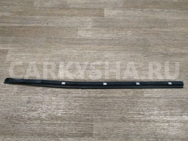 Накладка стекла переднего правого Mercedes-Benz S-klasse 