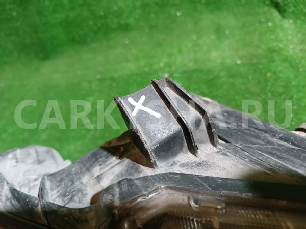 Фара правая Nissan Stagea 