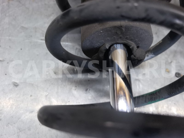 Стойка подвески Honda Stepwgn 