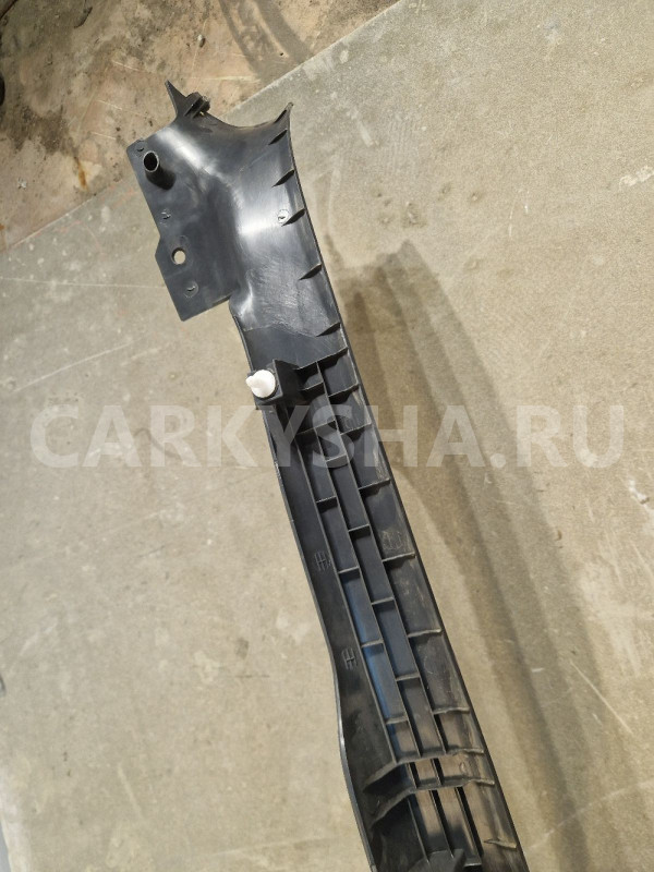 Обшивка порога правого Volkswagen Polo 5 Volkswagen Polo оригинальный номер 6RU853372B