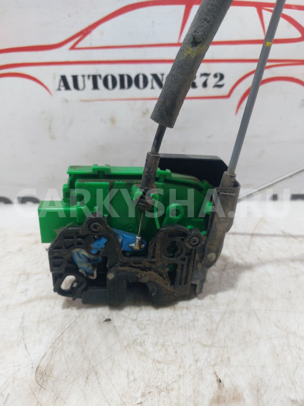 Замок двери передний правый Hyundai Solaris Hyundai Solaris оригинальный номер 813204L040