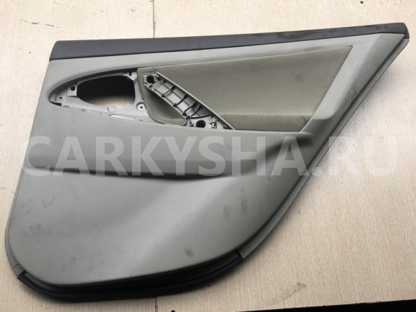 Обшивка двери задней правой Toyota Camry VI (XV40) оригинальный номер 67630-33830-E0
