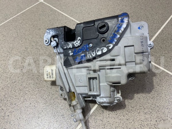 Замок двери задний левый Audi A4 2007 г Audi 200 