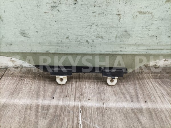 Стекло заднее левое Mitsubishi Lancer 1.6 СЕДАН Mitsubishi Lancer 