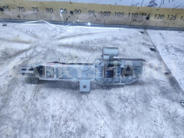 Ручка двери Kia Rio 3 СЕДАН  задняя правая Kia Rio оригинальный номер 826614Y050