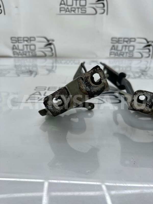 Петли капота Nissan Juke YF15 1.6 HR16DE 2011 Nissan Juke 