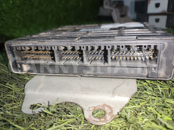 Блок управления двигателем Mitsubishi Carisma Mitsubishi Carisma оригинальный номер Md341146