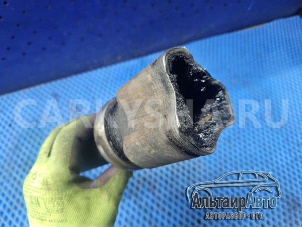 Правый приводной вал Focus 2 МКПП привод Ford Focus 