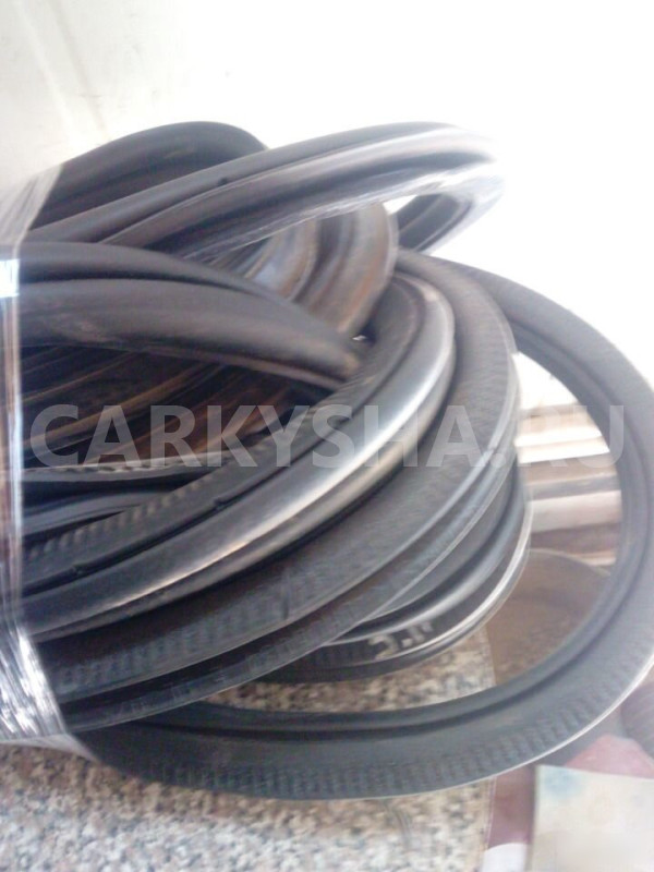 Уплотнители фольксваген джетта 6 Volkswagen Jetta оригинальный номер 5C6867913C9B9