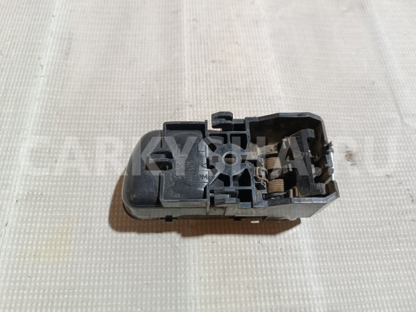 Ручка двери внутренняя левая Nissan Primera оригинальный номер 806713J100