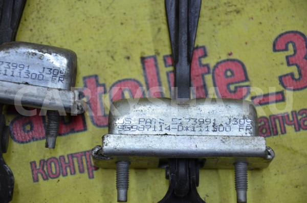 Ограничитель двери Chevrolet Orlando 