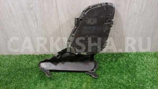 Решетка в передний бампер правая Mazda Mazda 3 Mazda 3 