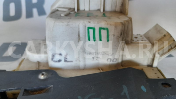 Замок двери передний правый Ford Focus 1 Ford Focus оригинальный номер XS41A21812CF