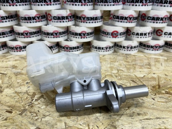 Главный тормозной цилиндр Toyota Camry VIII (XV70) Рестайлинг – седан оригинальный номер 47201-33660