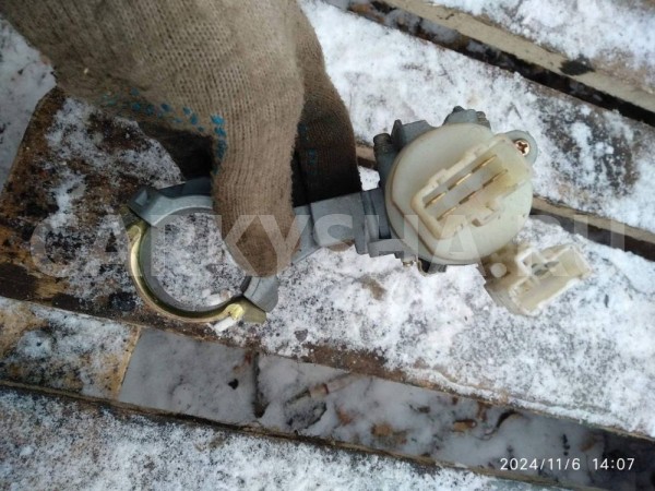 Замок зажигания Hyundai Elantra III (2000—2003) Hyundai Elantra оригинальный номер XD2