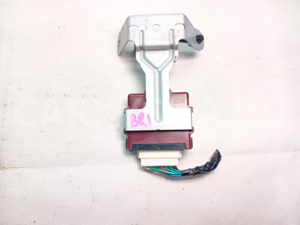 Блок управления светом Subaru Outback 2012 84051AJ040 BR9 EJ253 Subaru Outback 