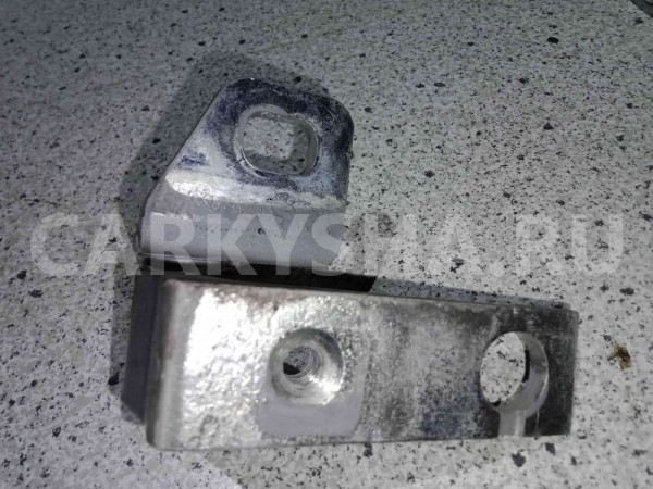 Петля двери Ford Focus III (2011—2015) Ford Focus оригинальный номер 1751700