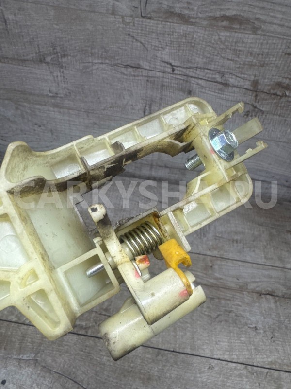 Кронштейн задней левой ручки Ssang Yong Actyon NEW Ssang Yong Actyon оригинальный номер 7344234000