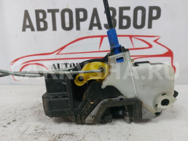 Замок двери передней левой Opel Astra J Opel Astra оригинальный номер 13579521