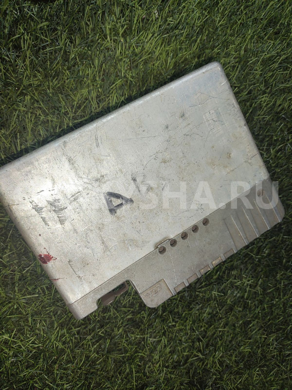 Блок управления ABS Volkswagen Passat B3 2.0 2E Volkswagen Passat оригинальный номер 535907379