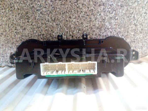 Блок управления климатической установкой маджентис Kia Magentis оригинальный номер 97250-2G360K2