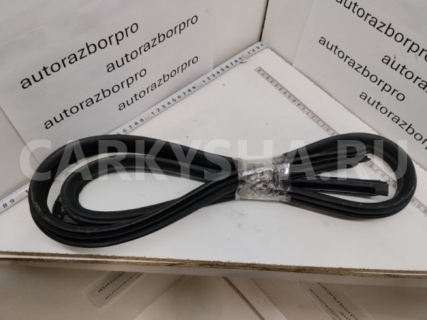 Уплотнитель двери левый kia RIO 2003 0K34A73770A УНИВЕРСАЛ A5D Kia Rio 