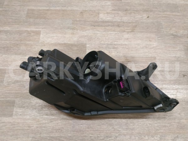 Фара левая Volkswagen Tiguan 