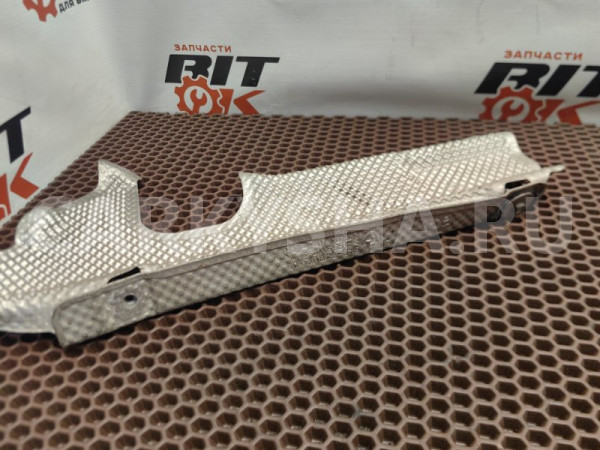 Кронштейн защиты BMW 5er оригинальный номер 51 48 7 170 012, 51 48 7 170 012, 51487170012, 7170012