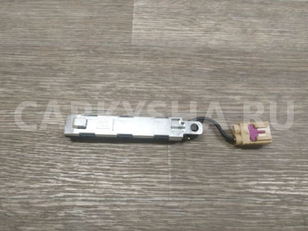 Усилитель антенны Volkswagen Tiguan 