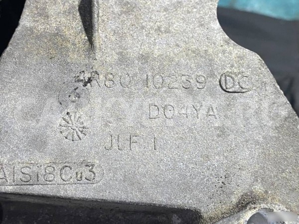 Крепление генератора Jaguar XF X250 ajv6d 2.7 Jaguar XF оригинальный номер C2C36773 / 4R8Q10239DE