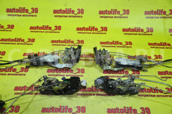 Замок двери Toyota Carina ED 