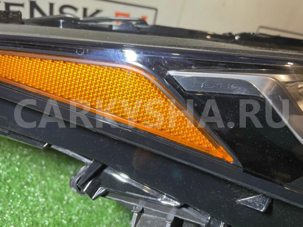 Фара ксеноновая Lexus RX оригинальный номер 8114548G00