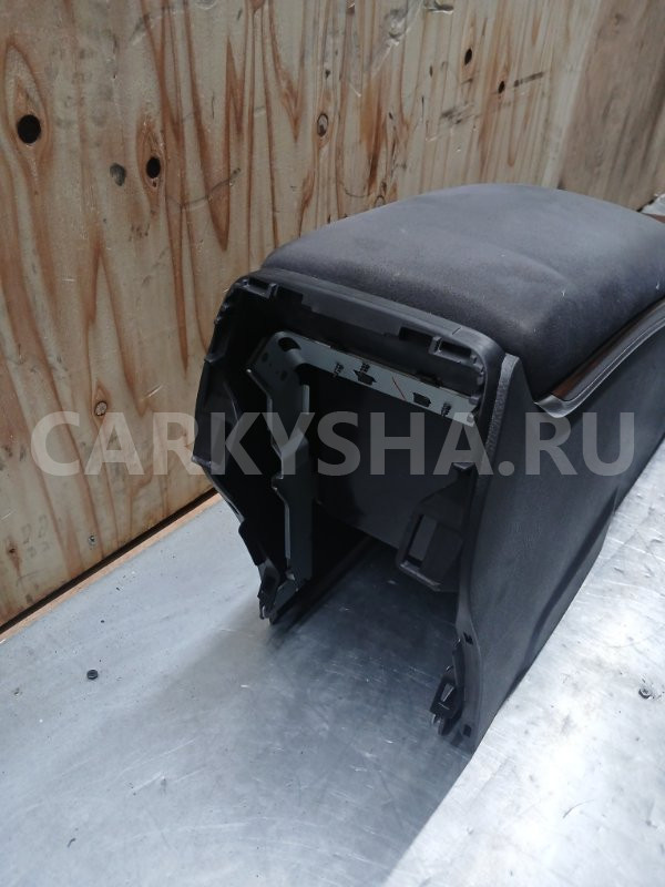 Подлокотник Nissan Teana 
