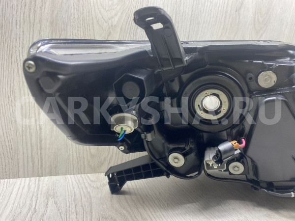 Фара левая Toyota Land Cruiser Prado 150 Toyota Land Cruiser оригинальный номер 8118560J20