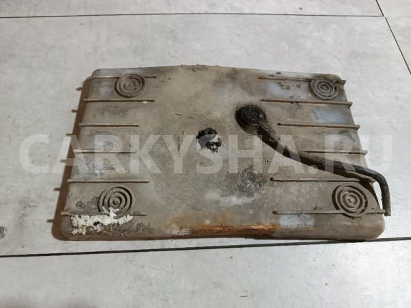 Подставка под аккумулятор Volvo 740 оригинальный номер 1334805