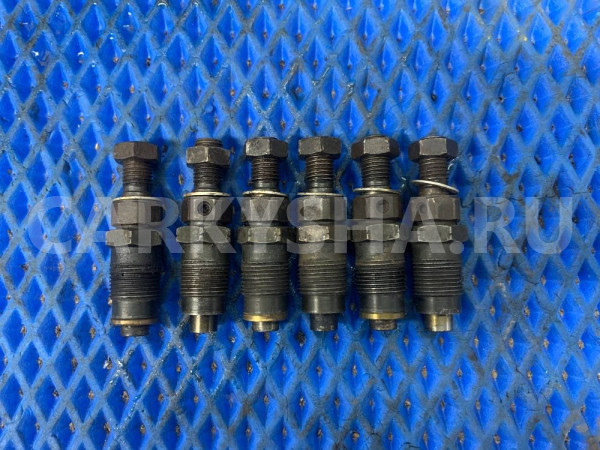 Форсунка топливная дизельная  Land Cruiser  80 Toyota Land Cruiser оригинальный номер 23600-69055