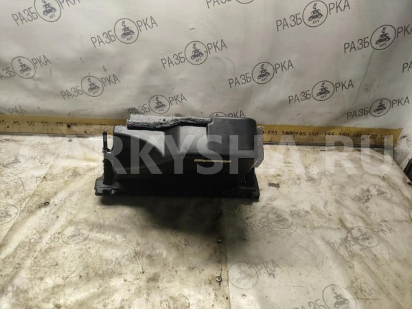 Бардачок Citroen C4 II Citroen C4 оригинальный номер 8247S6