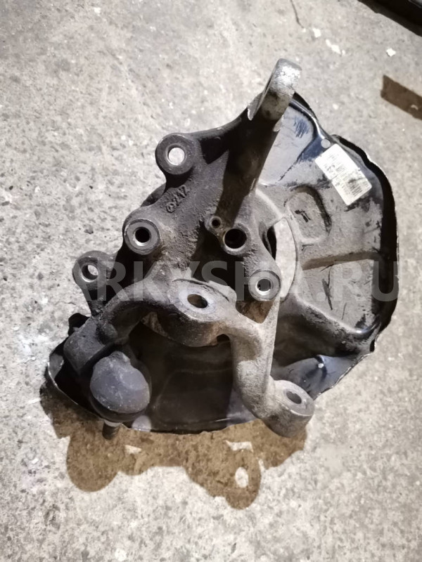 Кулак передний левый Mercedes E W212 Mercedes-Benz E-klasse оригинальный номер A2123320700