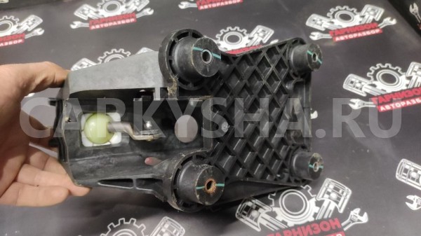 Рычаг переключения передач Ситроен Citroen C4 I Citroen C4 оригинальный номер 9655245980